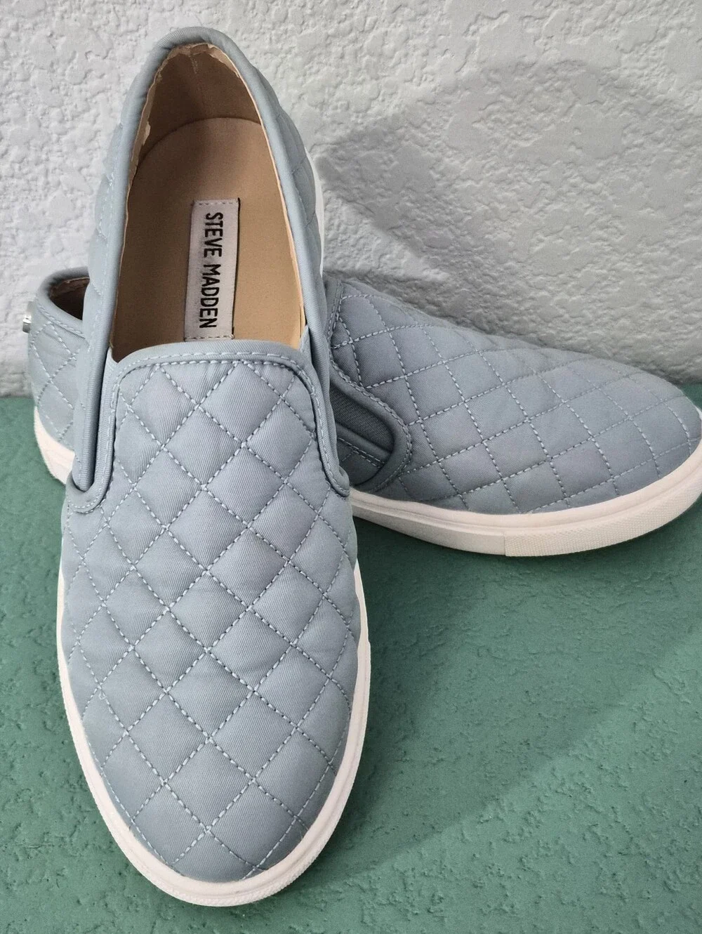 Steve Madden Ecentric-Q Quilted Slip On Sneakers 8.5M Slate Blue Preppy Sporty